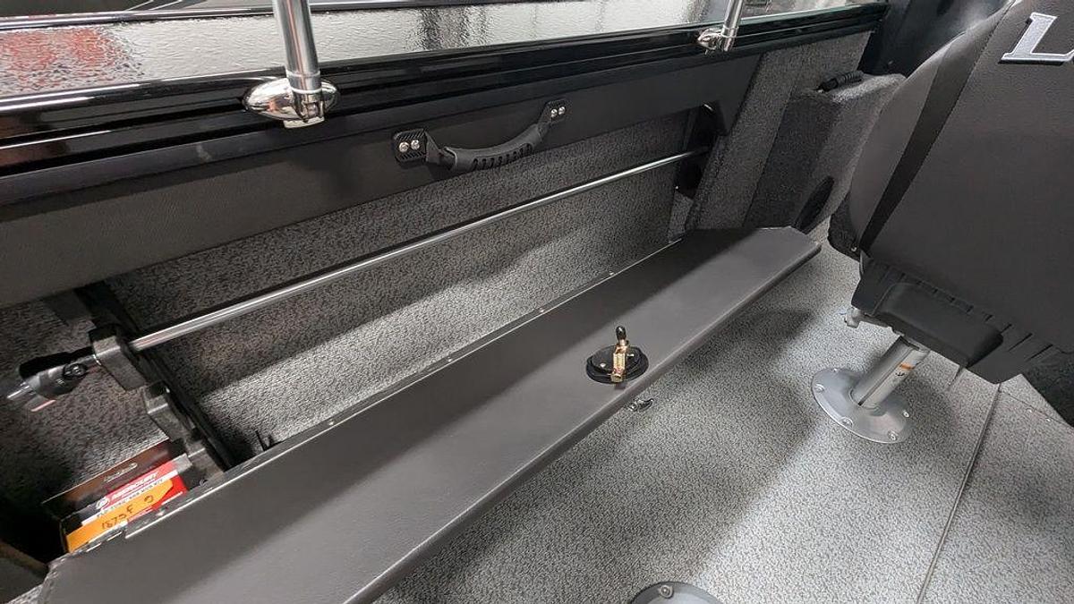 2025 Lund 1875 Fisherman Sport