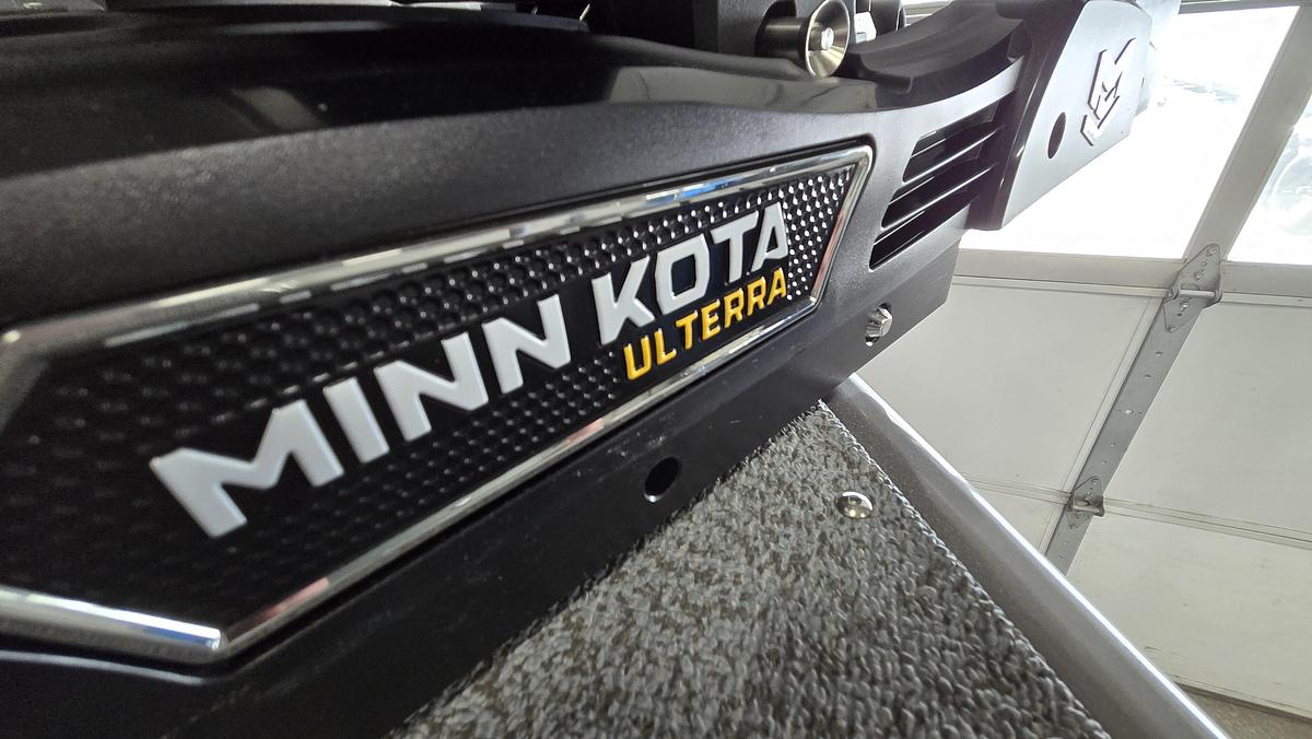 2026 Lund 2075 Fisherman