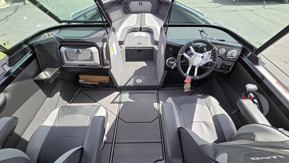 2026 Lund 2075 Tyee Sport