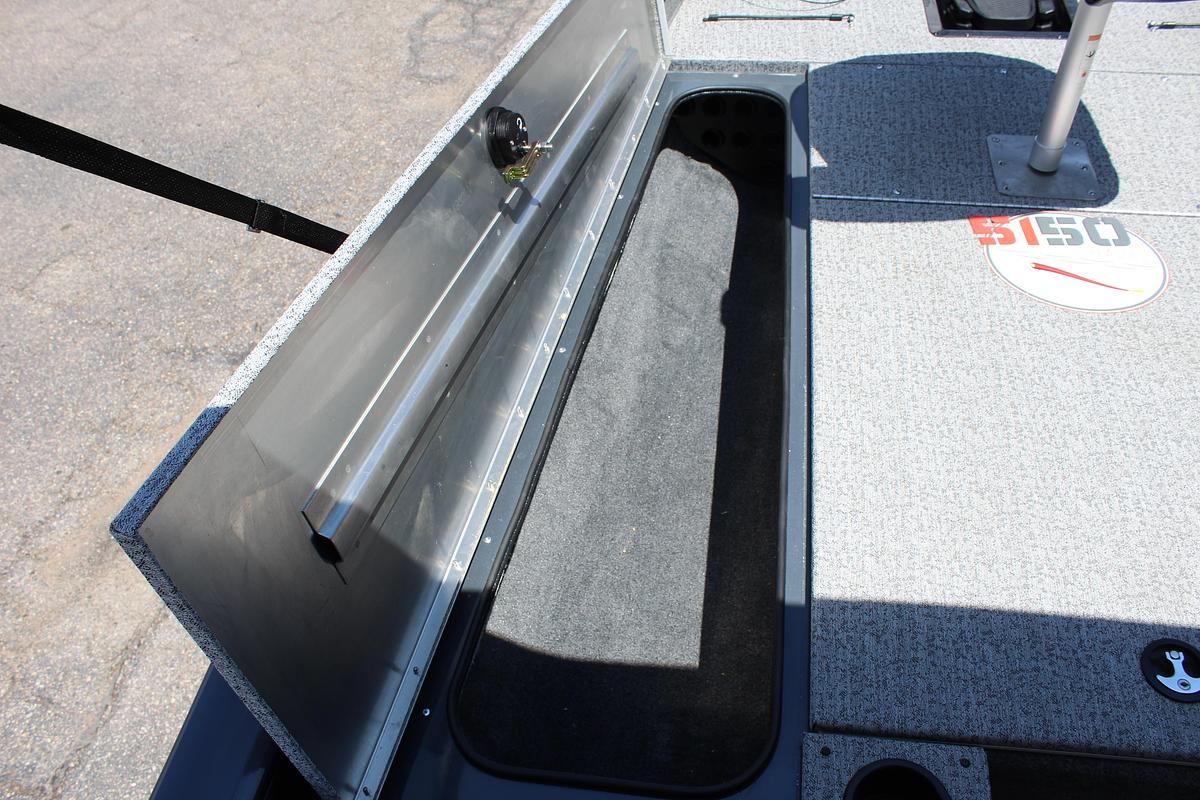Used 2020  Tracker PRO TEAM 190 TX