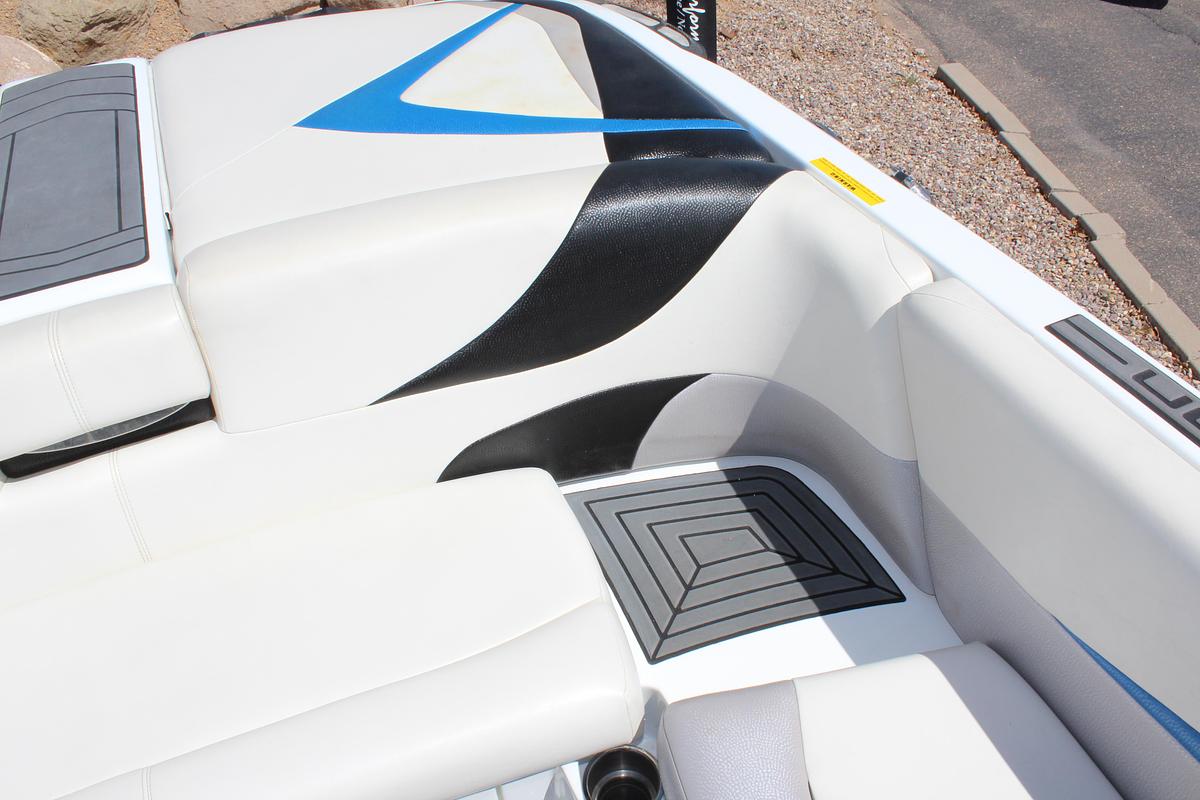 Used 2015 Centurion  FS44