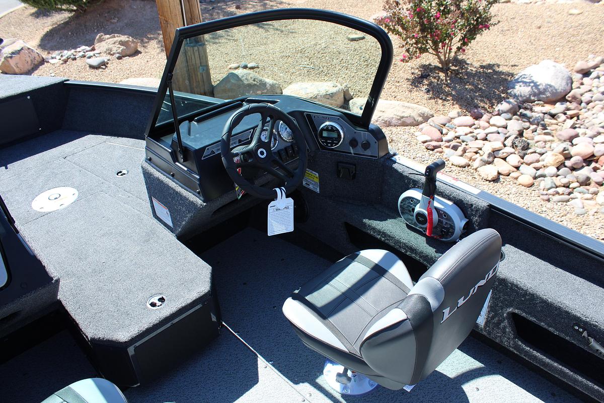 2026 Lund 1775 Adventure Sport