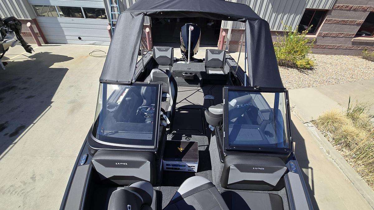 2026 Lund 1875 Crossover XS Sport