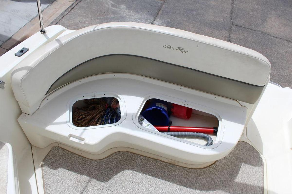 Used 2005 Sea Ray 260 Sundancer