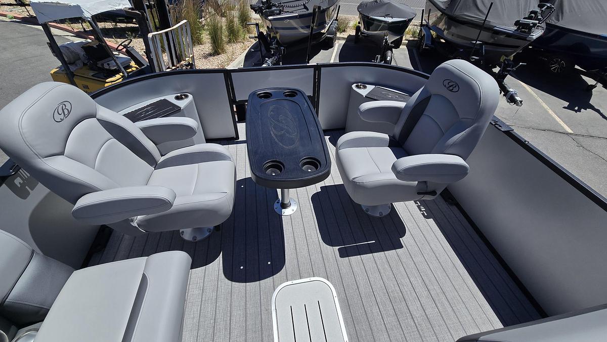 2026 Bentley Pontoons 243 Front Fish Swing Back