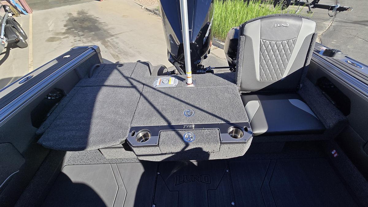 2027 Lund 2075 Tyee Sport