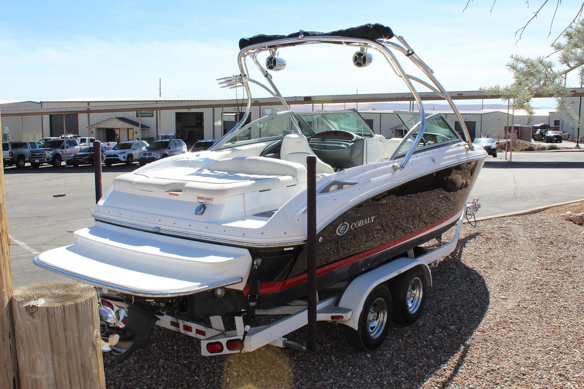 Used 2007 Cobalt 222 BR