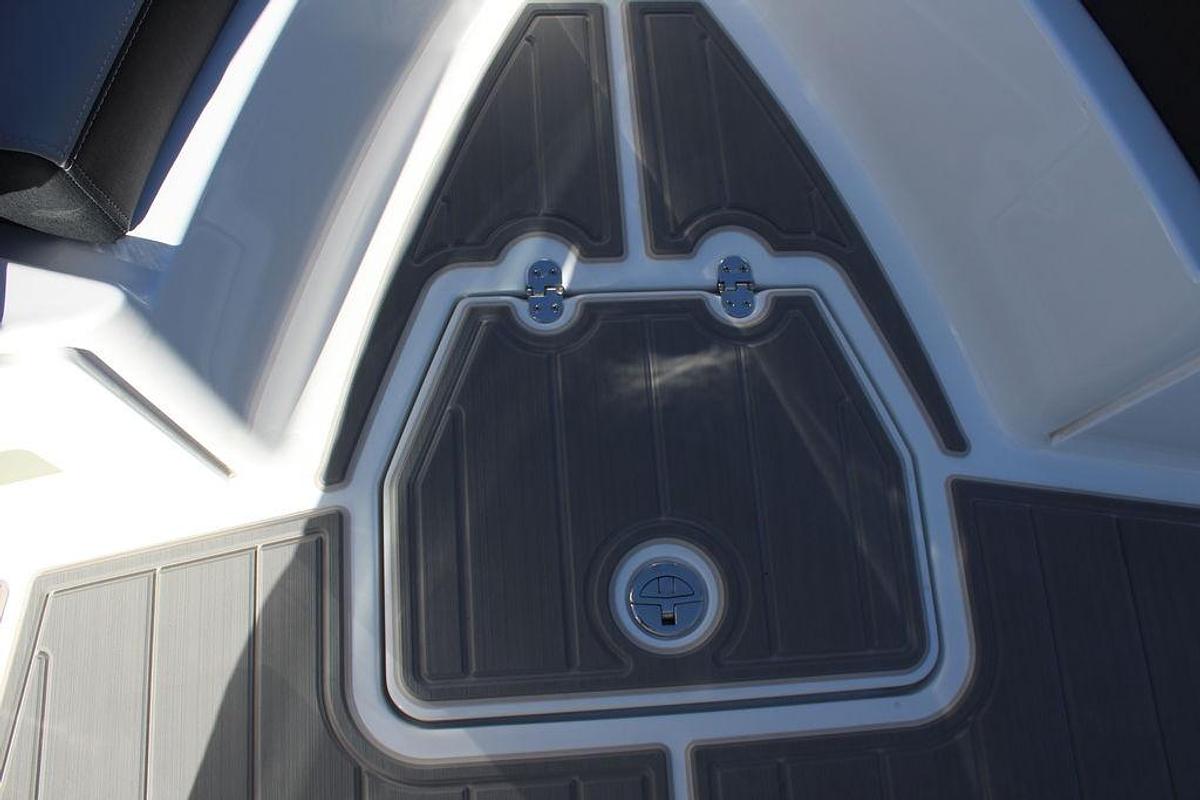 2025 Monterey Elite 27