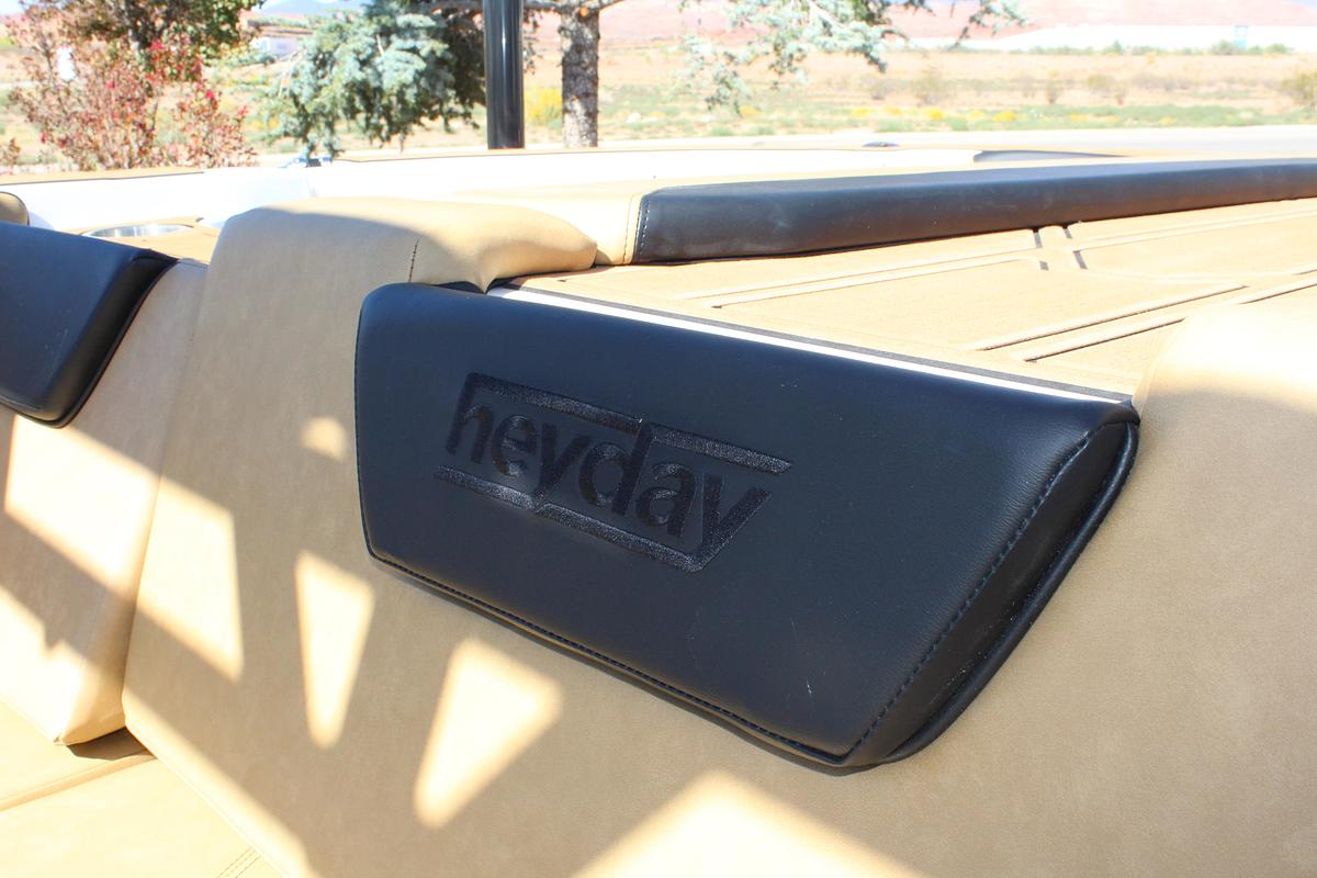 Heyday Wake Boats WTSURF