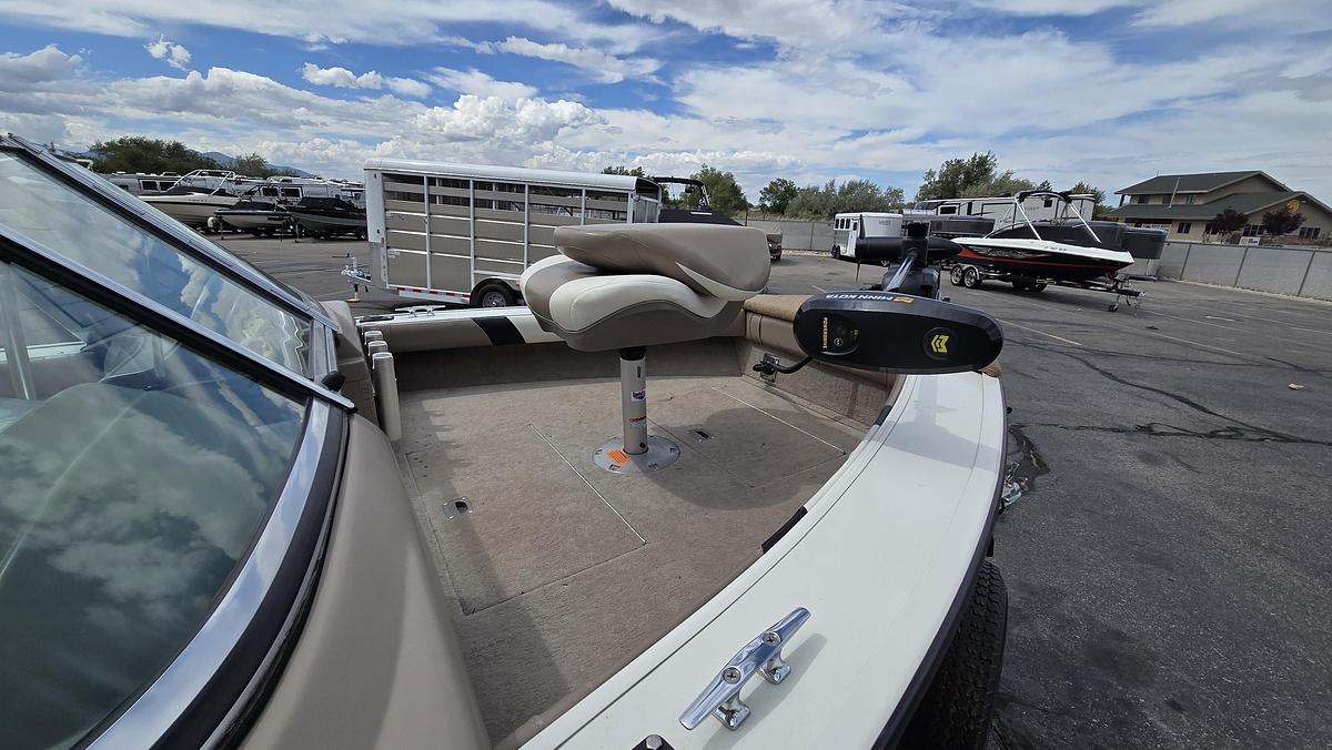 Used 2010 Smokercraft 162 Pro Mag