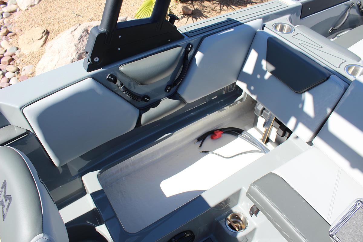 2026 Heyday Wake Boats WTSURF