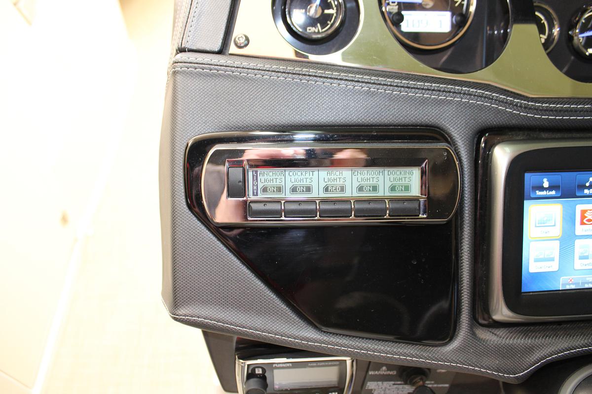 Used 2014 Monterey 288SS