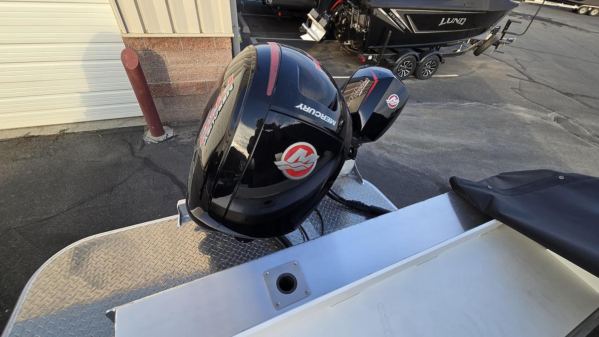 2025 Thunder Jet 185 Luxor 