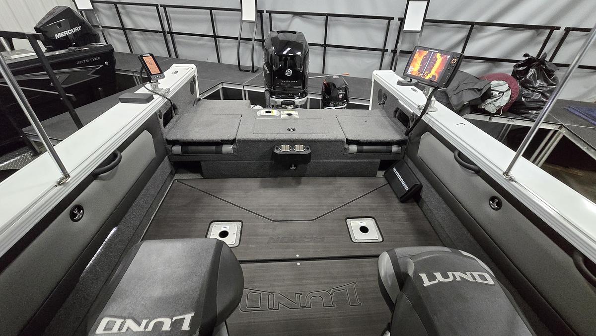 Used 2022 Lund 2275 Baron Sport