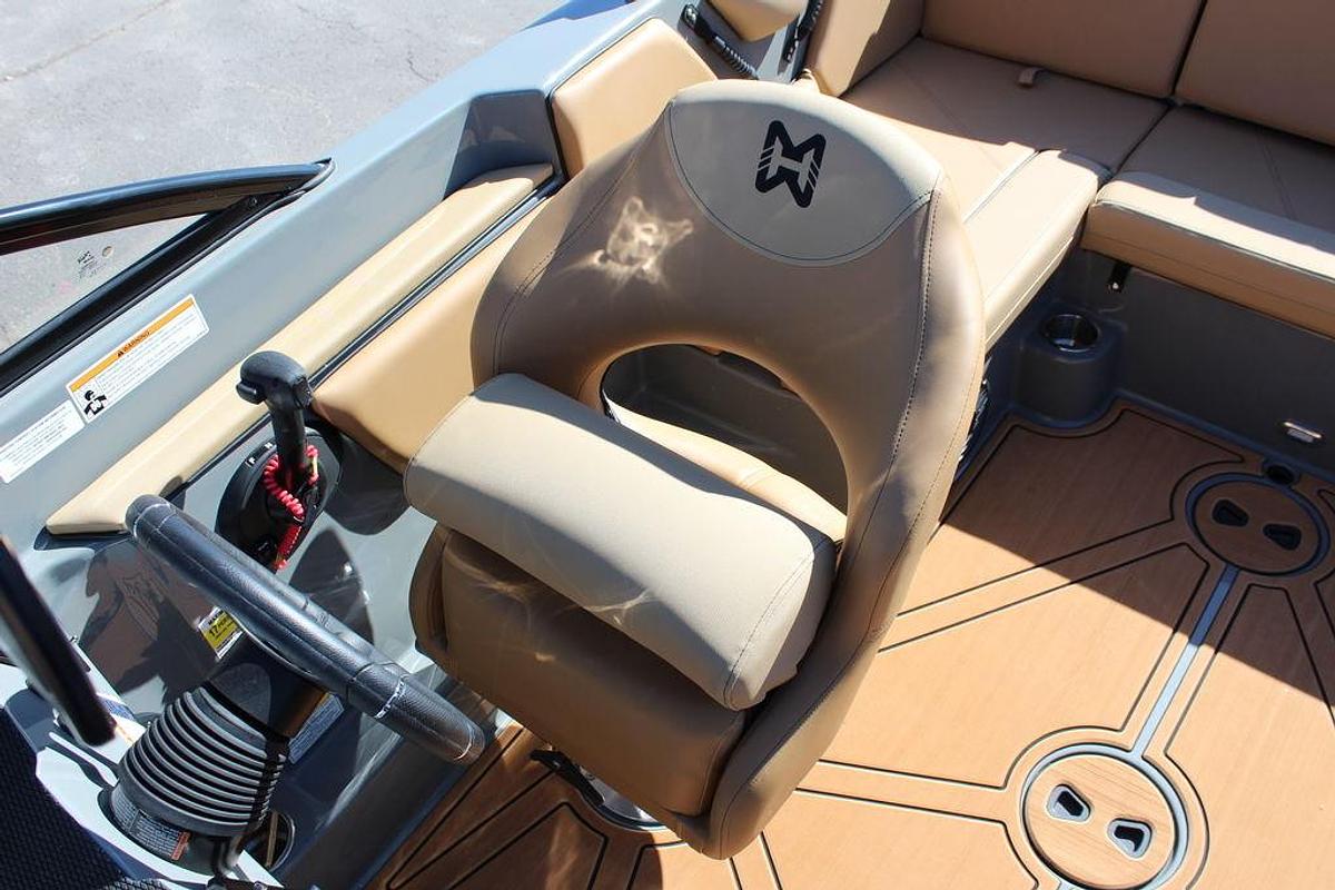 2025 Heyday Wake Boats WTSURF