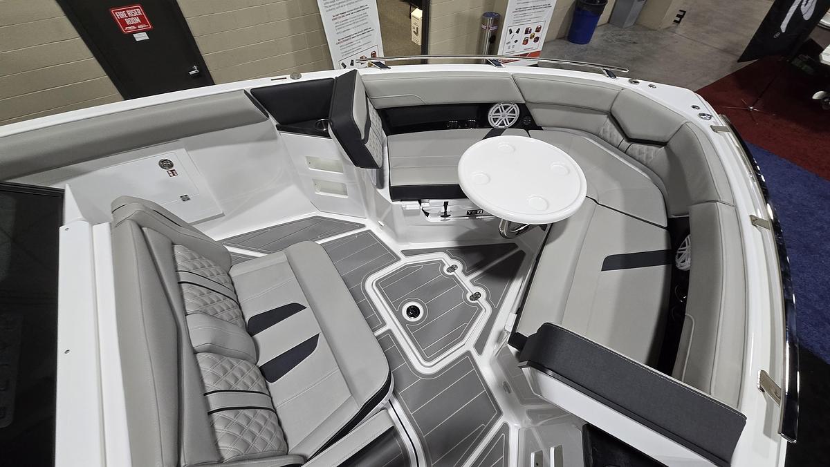 2026 Monterey Elite 30 OB