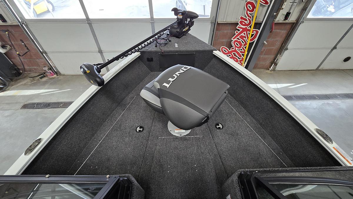 2026 Lund 1775 Adventure Sport