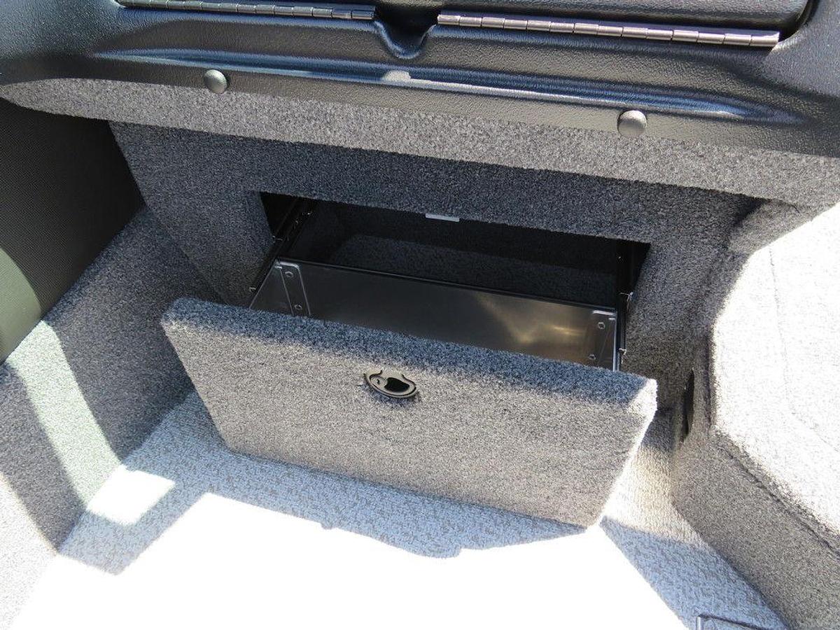 2025 Lund 1875 Crossover XS Sport