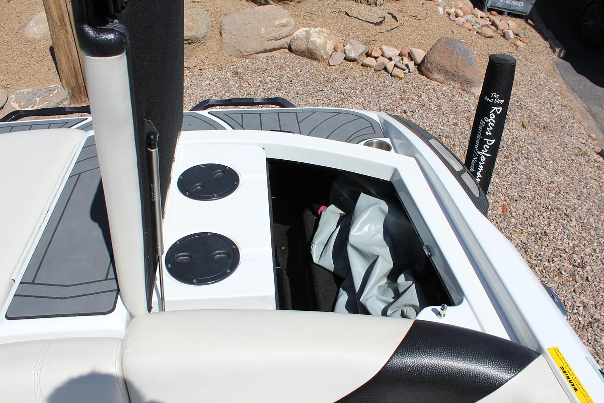 Used 2015 Centurion  FS44