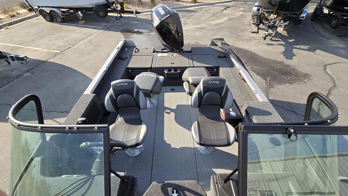 2025 Lund 2075 Impact XS Sport