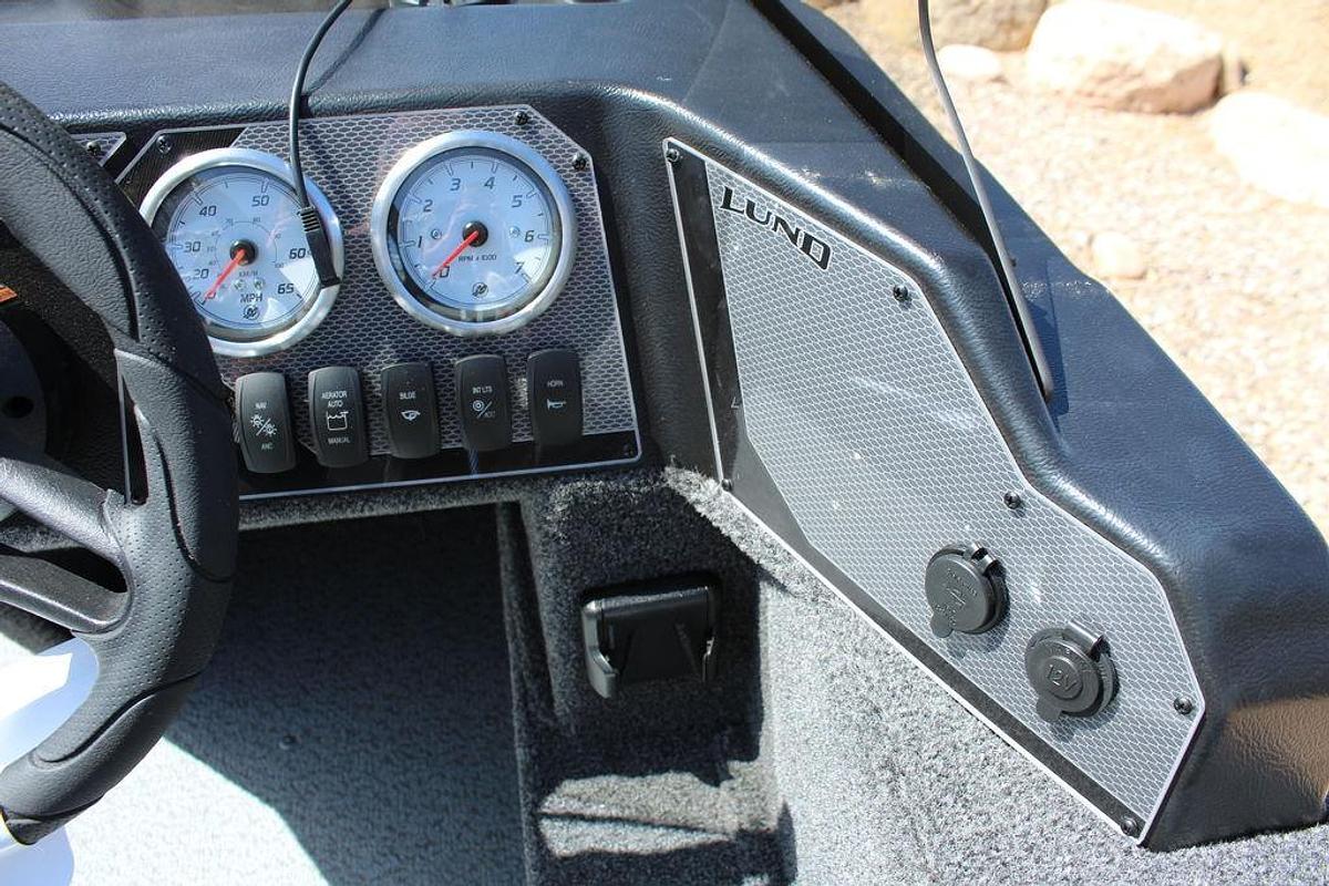 2025 Lund 1650 Angler SS