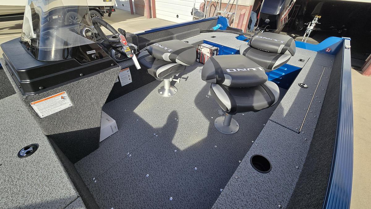 2026 Lund 1650 Angler SS