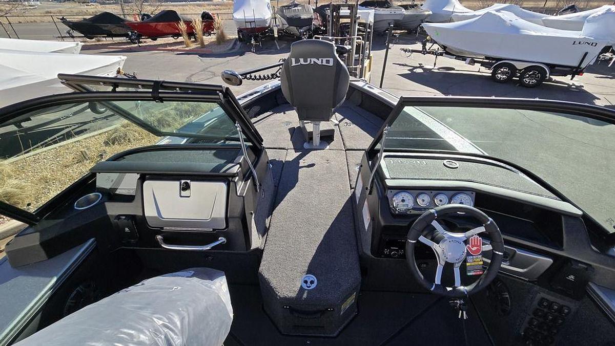 2025 Lund 2175 Pro-V Sport