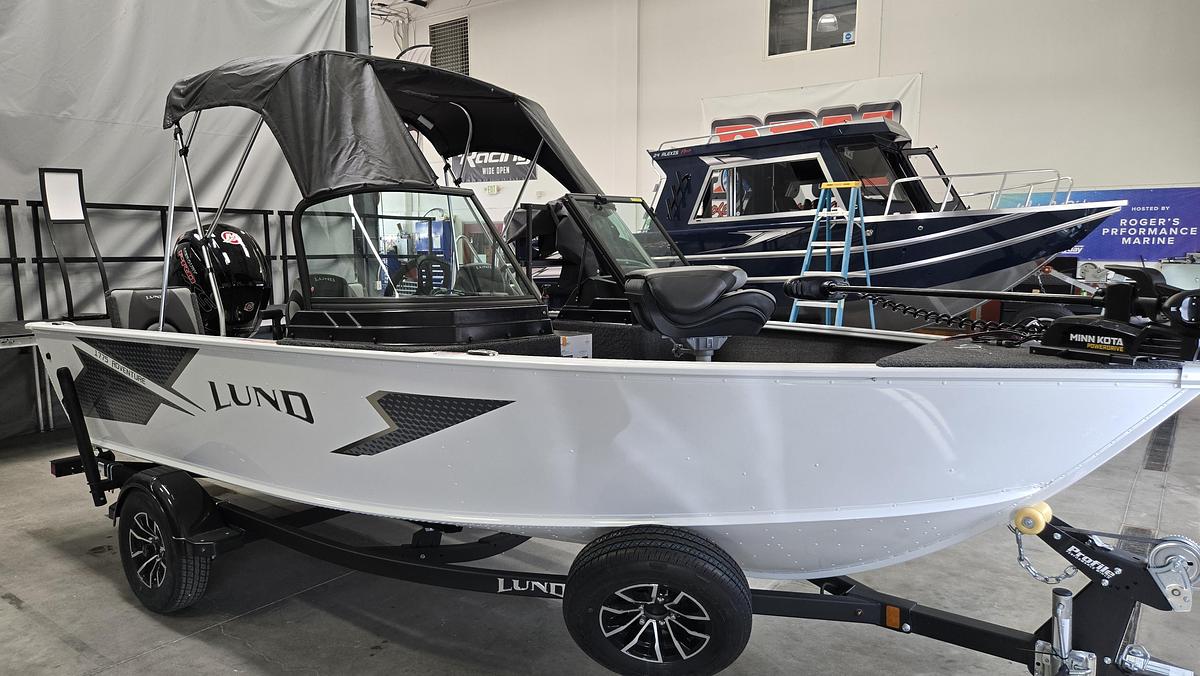 2026 Lund 1775 Adventure Sport