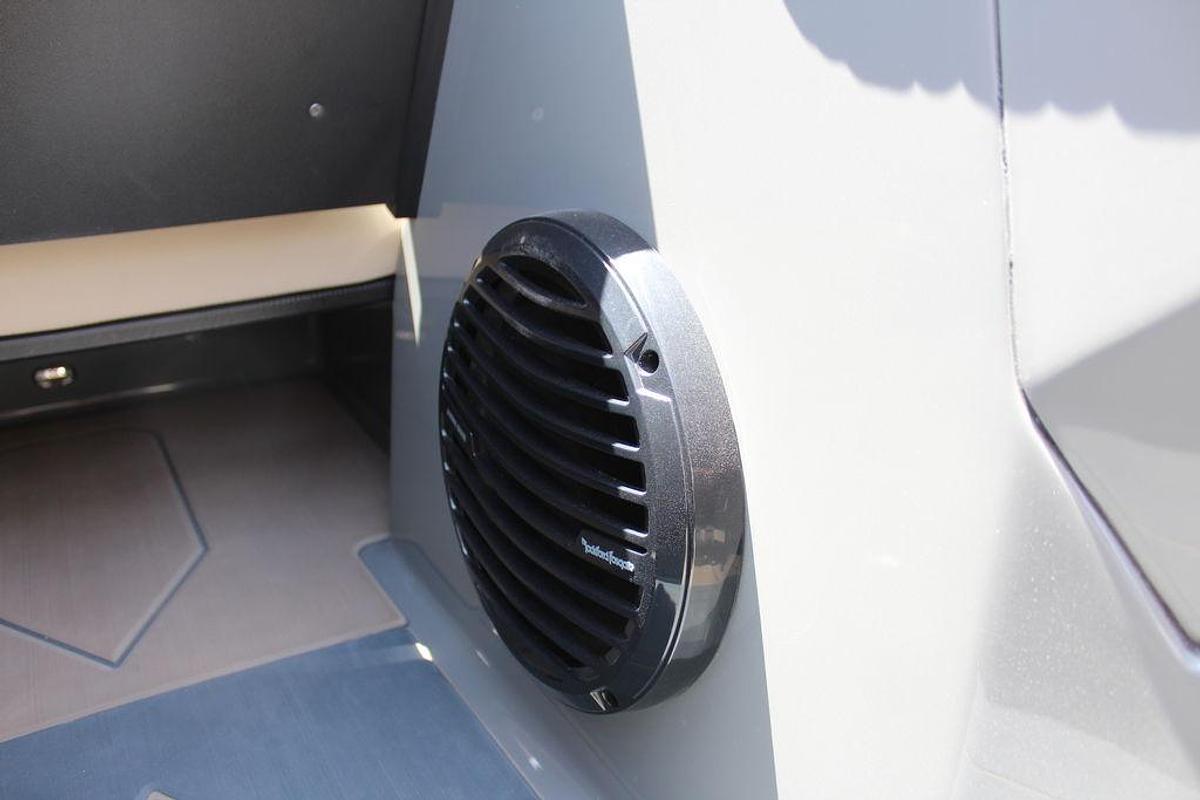 2025 Heyday Wake Boats H22