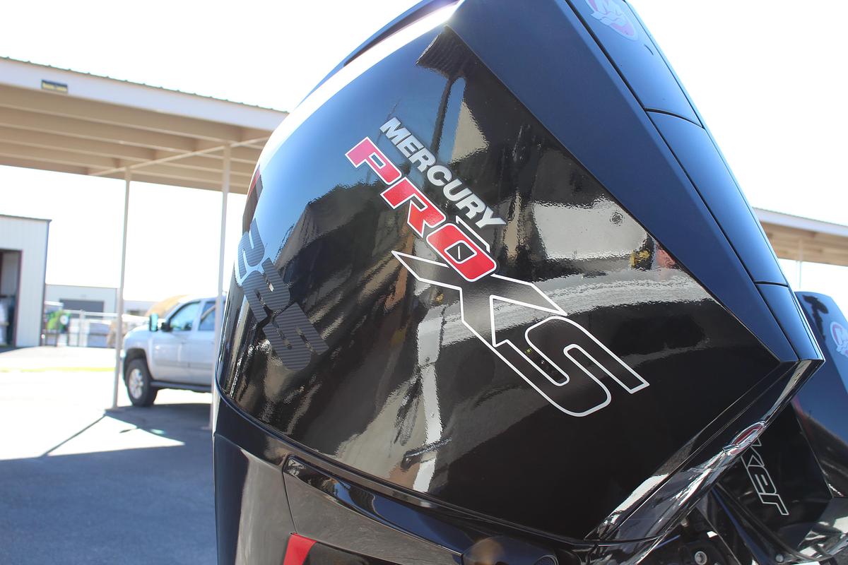 Used 2022 Lund 1975 Tyee Sport