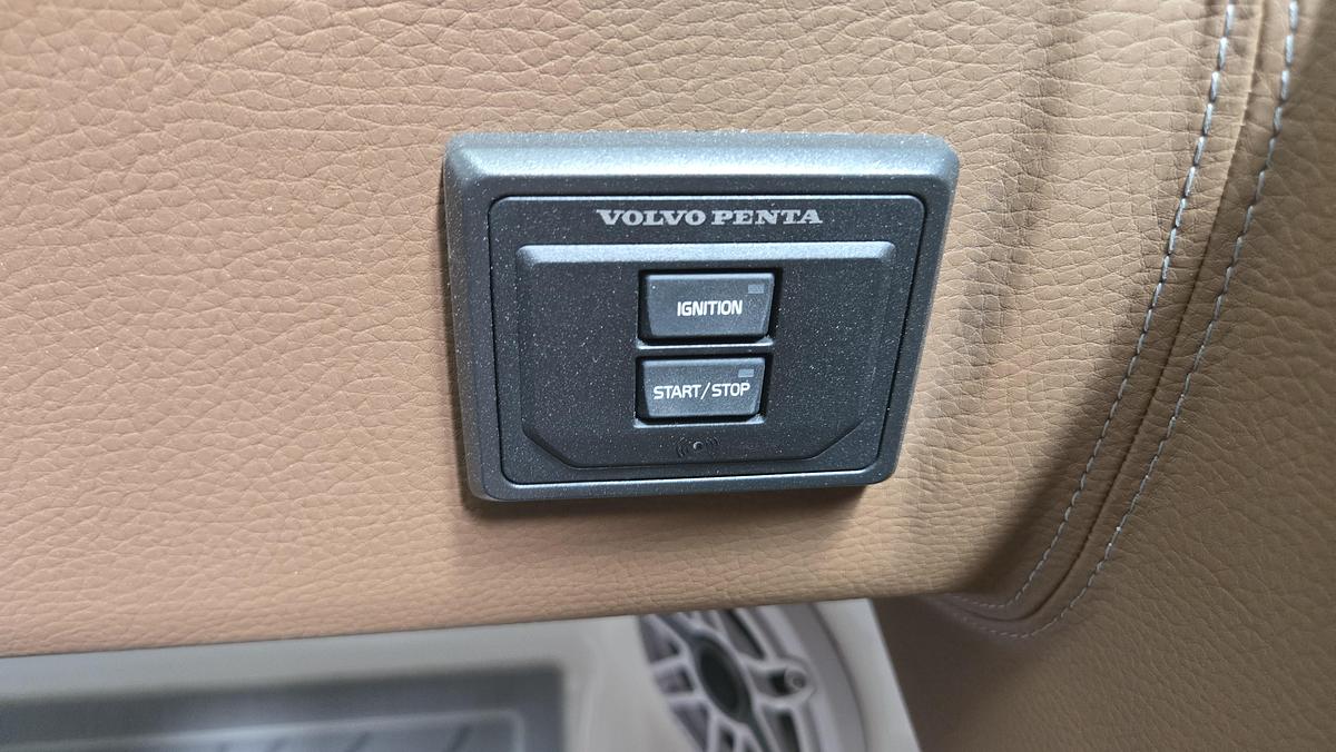 2026 Regal LS6 SURF ULTIMATE