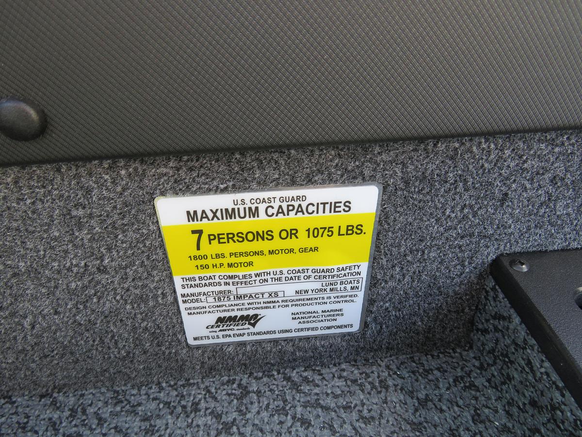 2027 Lund 1875 Impact XS Sport