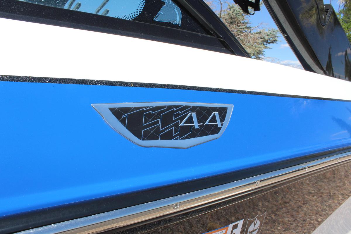 Used 2015 Centurion  FS44