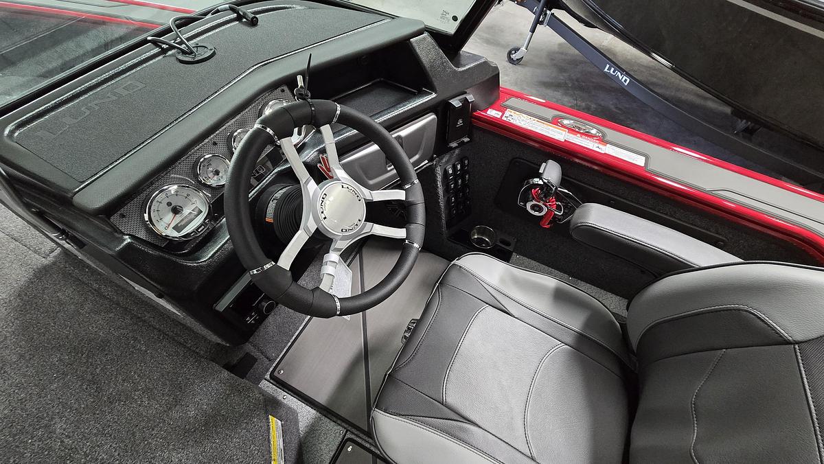 2026 Lund 1975 Pro V Sport
