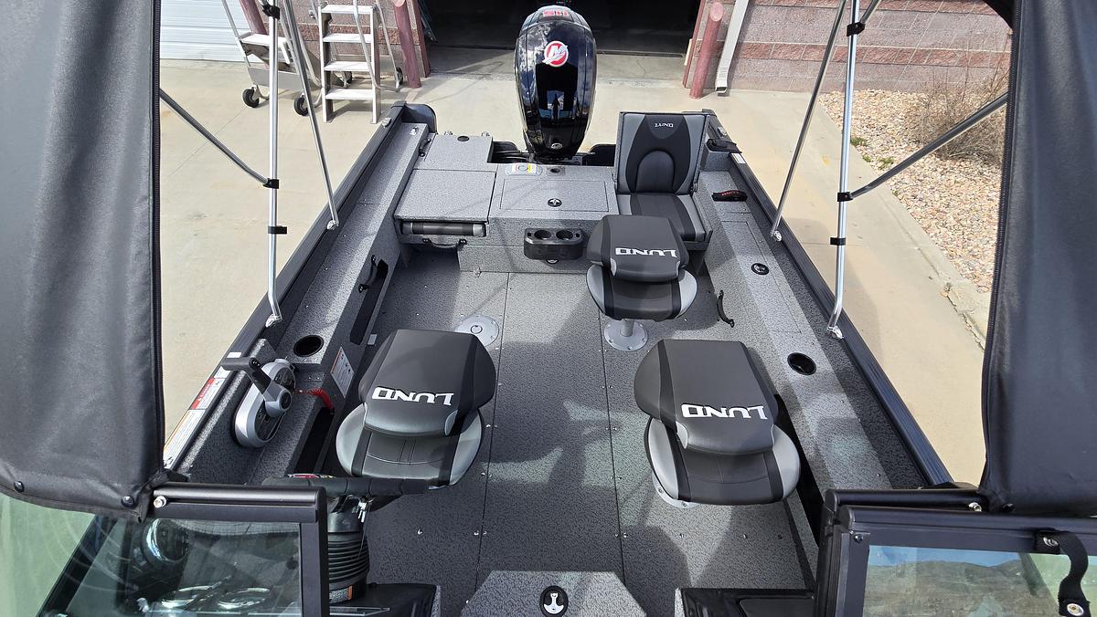 2026 Lund 1775 Adventure Sport