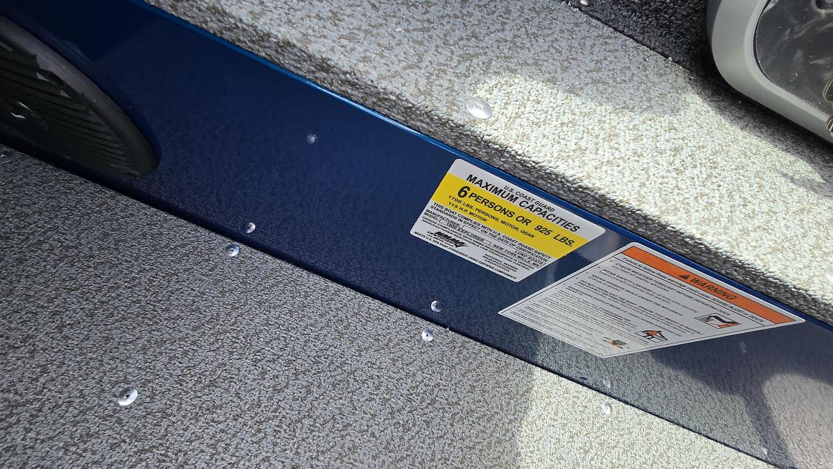 2026 Lund 1800 Explorer Sport