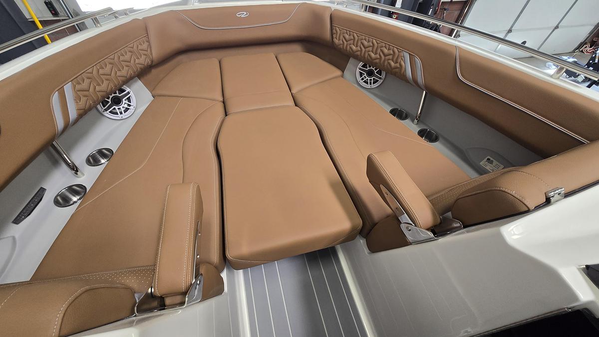 2026 Regal LS6 SURF ULTIMATE