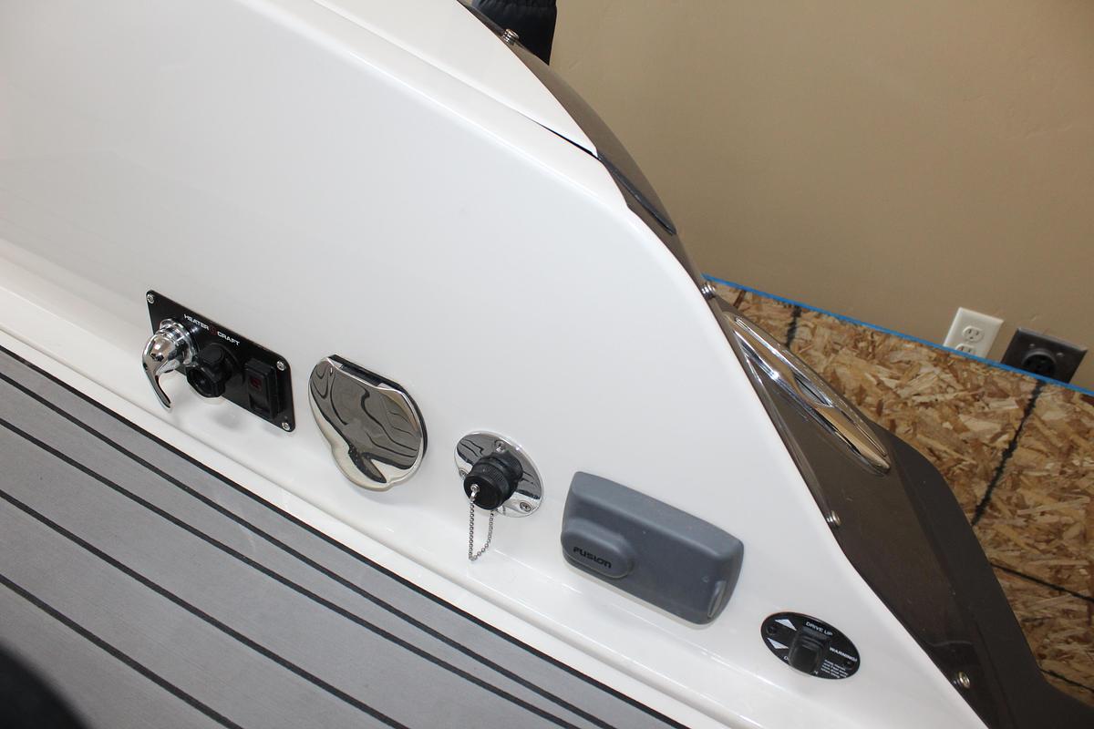 Used 2014 Monterey 288SS