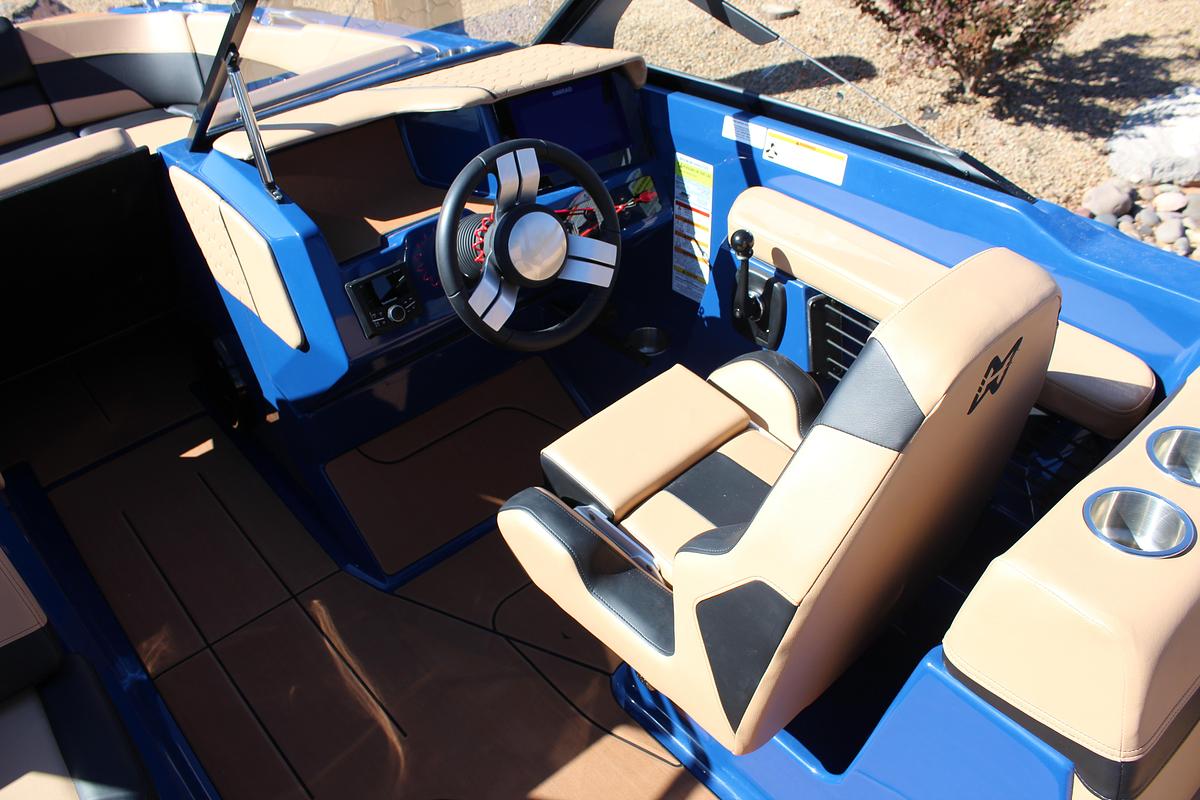 2026 Heyday Wake Boats H22