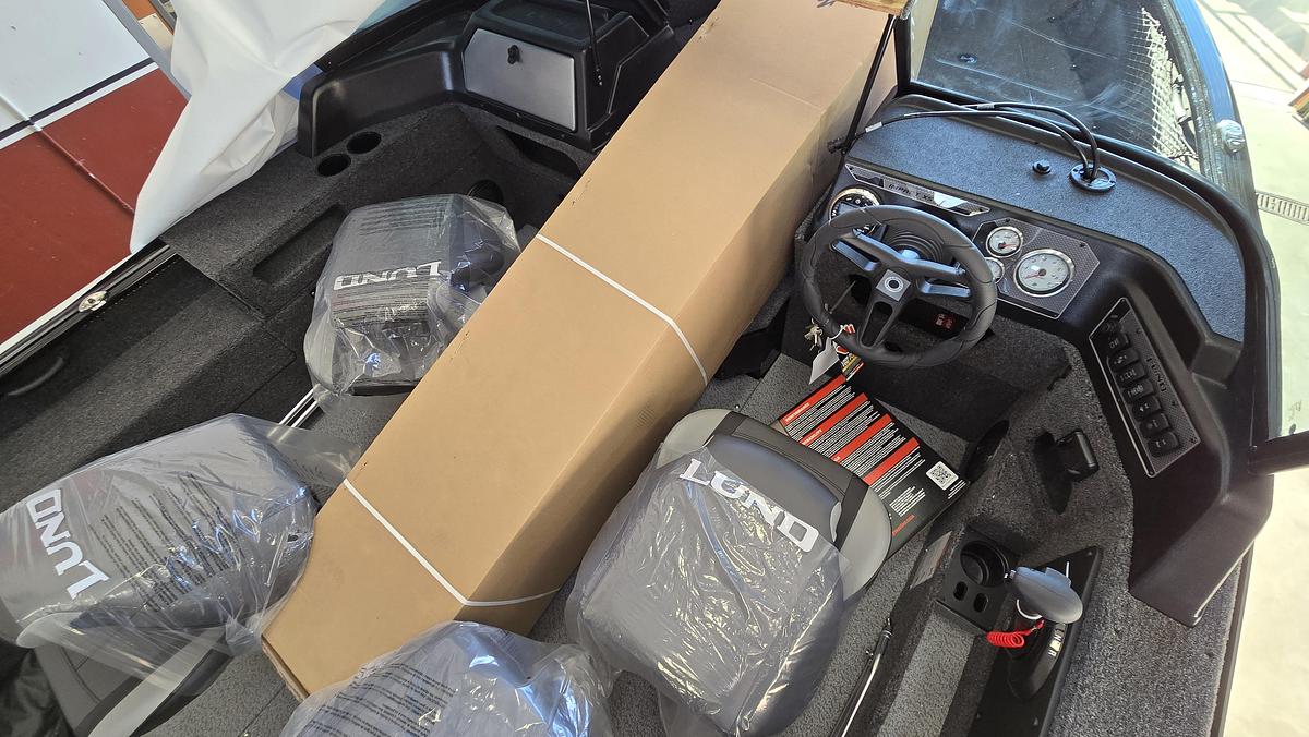 2026 Lund 1875 Impact XS Sport