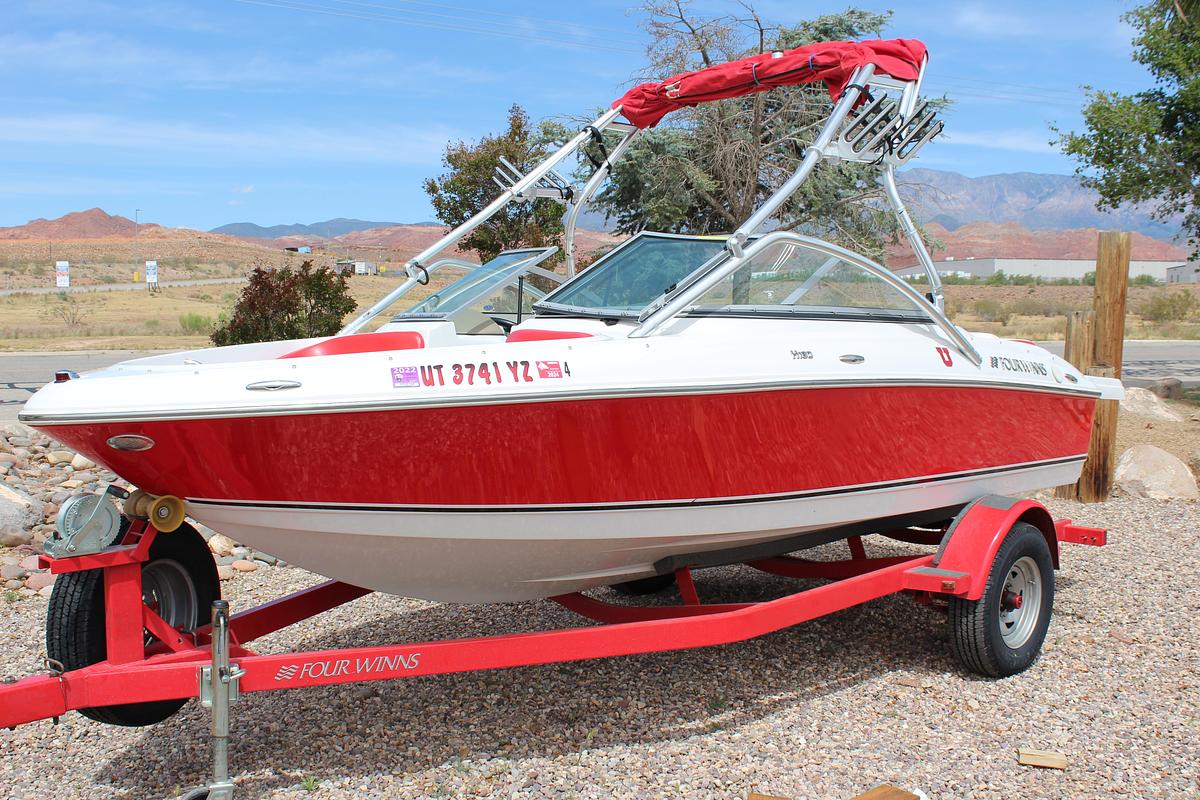 Used 2009 Fourwinns  H180