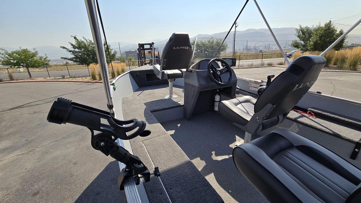 Used 2017 Lund 1600 Fury SS