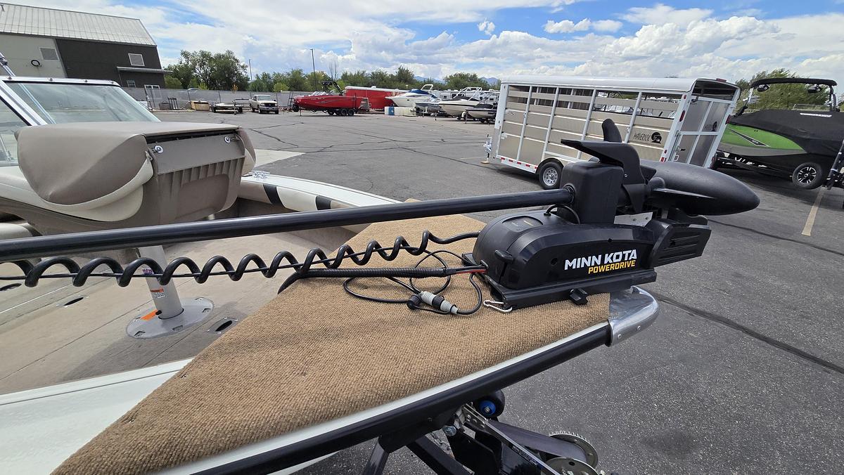 Used 2010 Smokercraft 162 Pro Mag