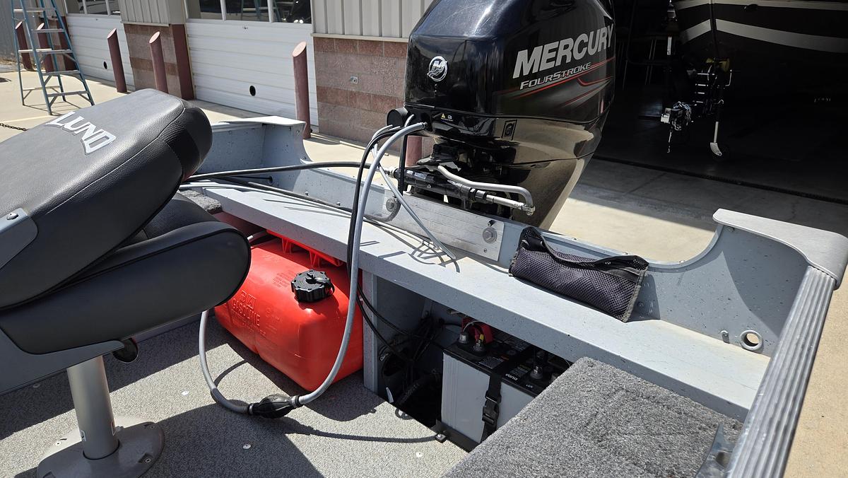 Used 2016 Lund 1600 Fury SS