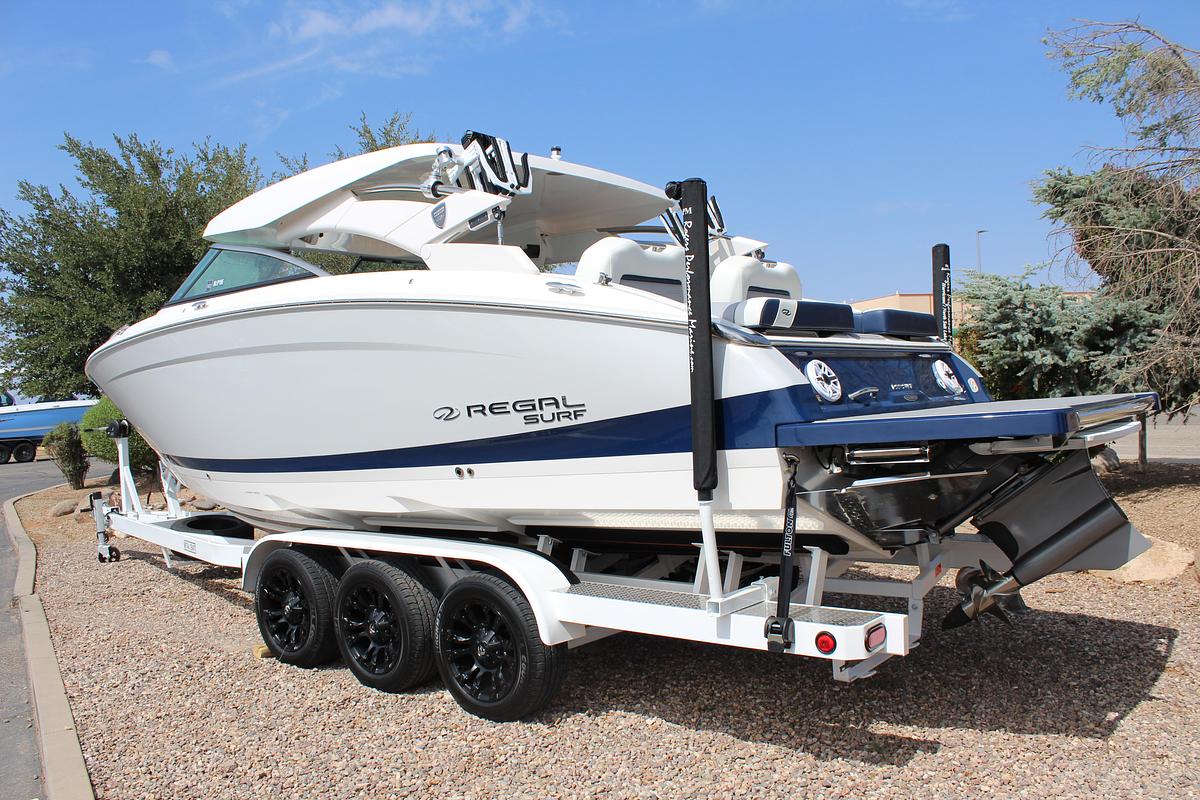 2026 Regal LS9 Surf Ultimate (Dealer Demo)