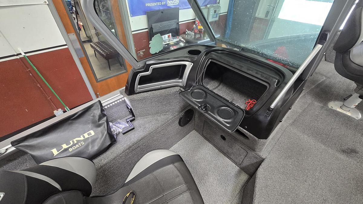 Used 2018 Lund 1875 Impact XS Sport