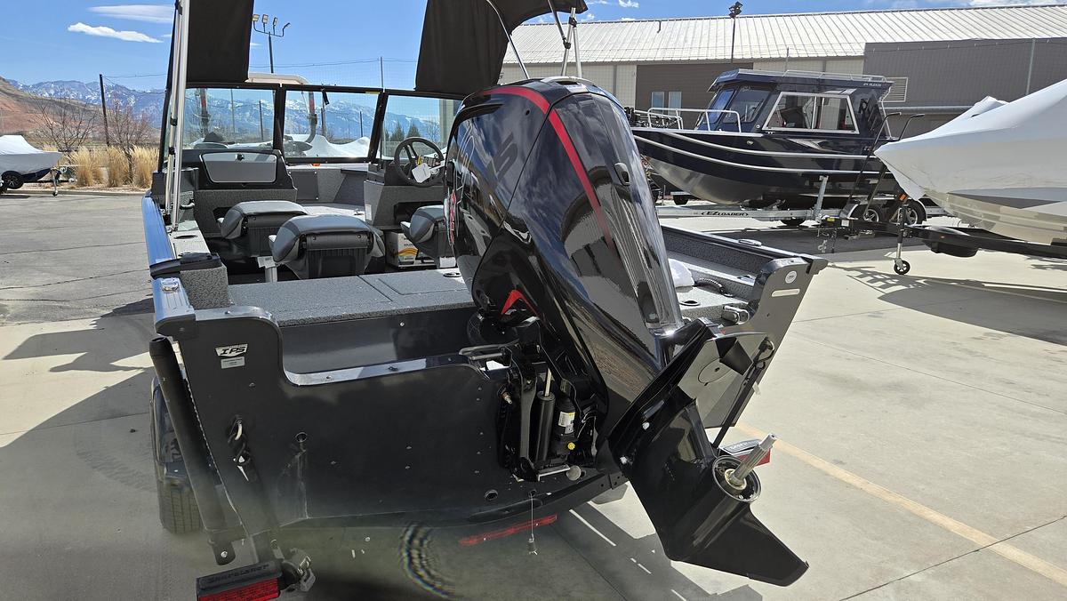 2026 Lund 1775 Adventure Sport