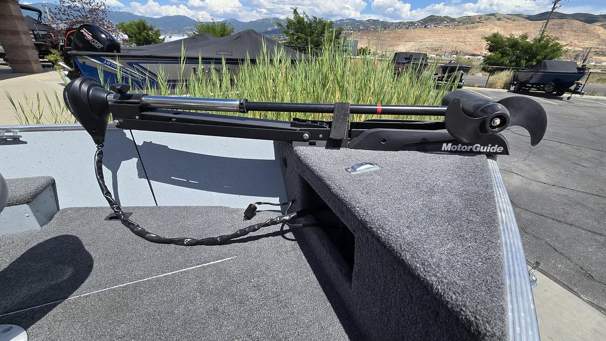 Used 2016 Lund 1600 Fury SS