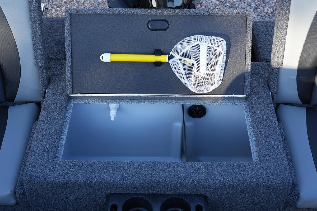 Used 2023 Lund 1875 Crossover XS Sport