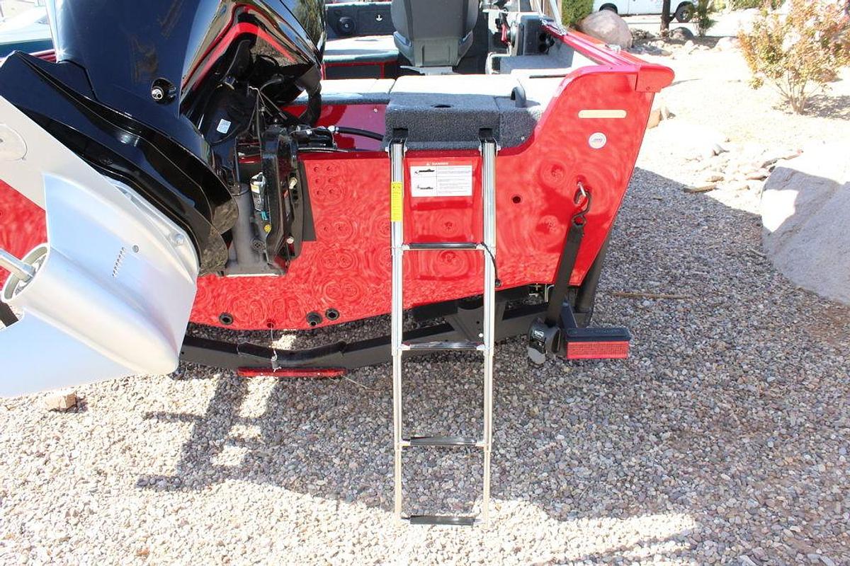 2025 Lund 1875 Impact XS Sport